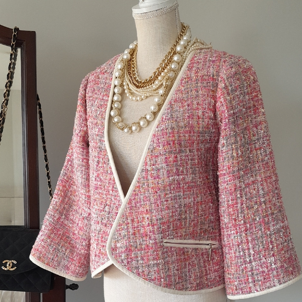 Chic Pink Tweed Women's Blazer